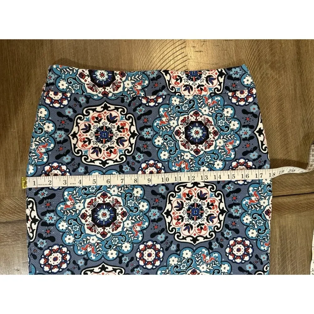 Ann Taylor LOFT Blue Floral Medallion Pencil Skirt Women’s Size 6 Lined Zip Up